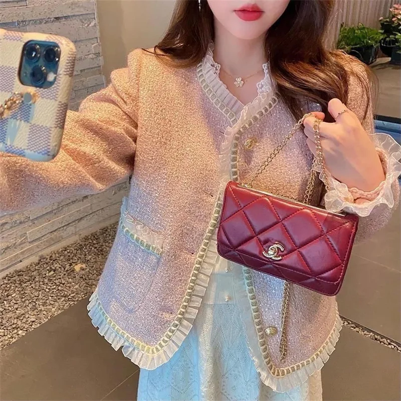 Small Fragrance Short Jacket Female 2024 Spring Autumn New Women Wind Coat Temperament Outerwear Gauze Stitching Tweed Trend Top
Small Fragrance Short Jacket Female 2024 Spring Autumn New Women Wind Coat Temperament Outerwear Gauze Stitching Tweed Trend Top