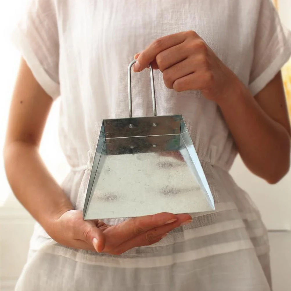 Desktop Sweeper Mini Metal Dust Pan Smooth Surface No Stoop Design for Narrow Spaces Home Restaurant Decorative Cleaning Tool
Desktop Sweeper Mini Metal Dust Pan Smooth Surface No Stoop Design for Narrow Spaces Home Restaurant Decorative Cleaning Tool