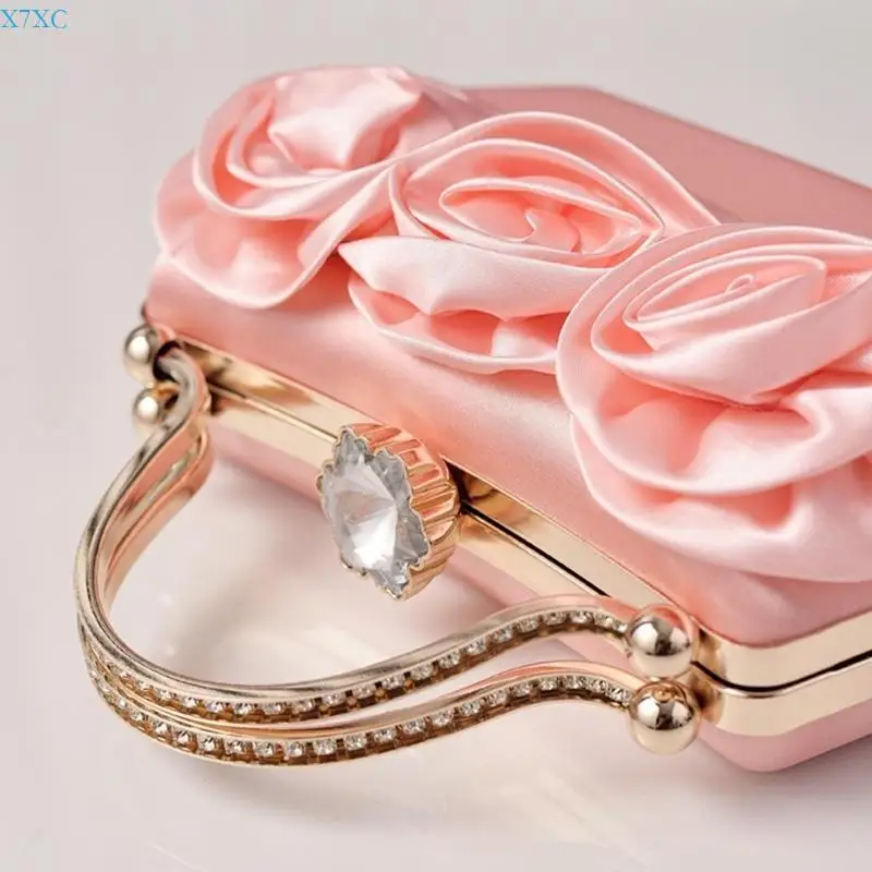 X7XC Women Luxurious Silk Flower Clutch Evening Handbag Purse for Banquets and Party
X7XC Women Luxurious Silk Flower Clutch Evening Handbag Purse for Banquets and Party
