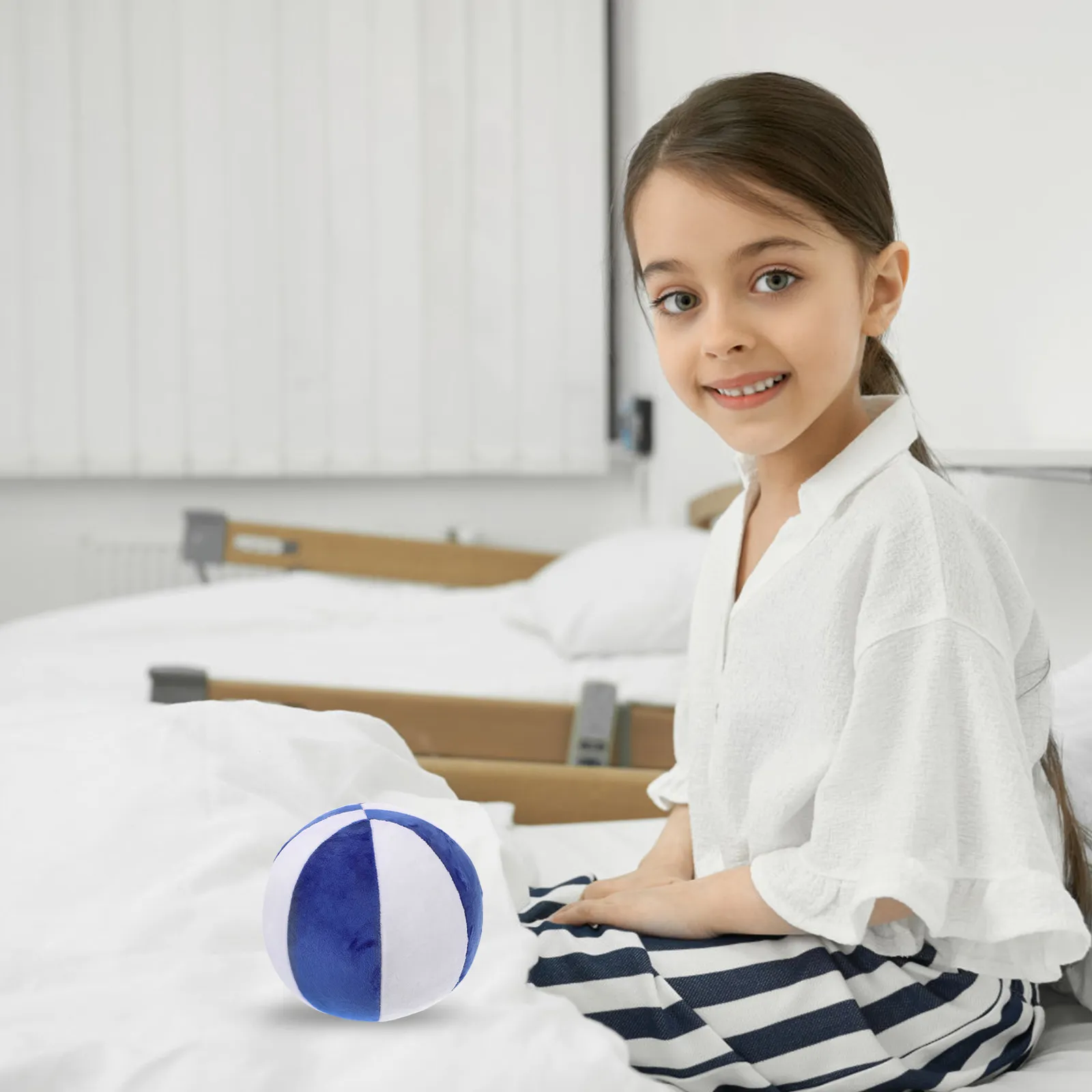 Basketball Pillow Soft Stuffed Basketballs Blue White Realistic Design Sports Room Decor Kids Cushion Birthday Gift
Basketball Pillow Soft Stuffed Basketballs Blue White Realistic Design Sports Room Decor Kids Cushion Birthday Gift