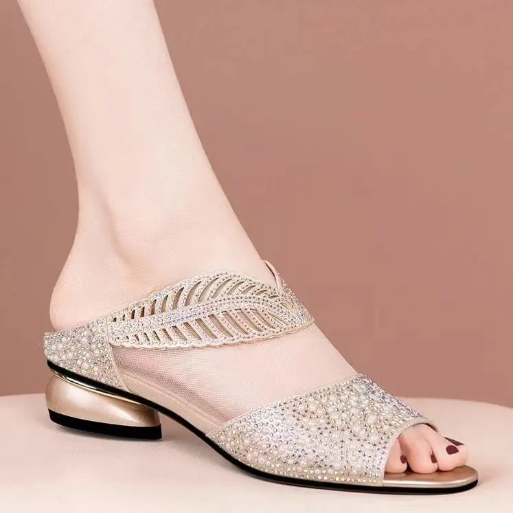 Cool slippers 2026 summer new mid heel fashionable thick heel fish mouth sandals for women
Cool slippers 2026 summer new mid heel fashionable thick heel fish mouth sandals for women