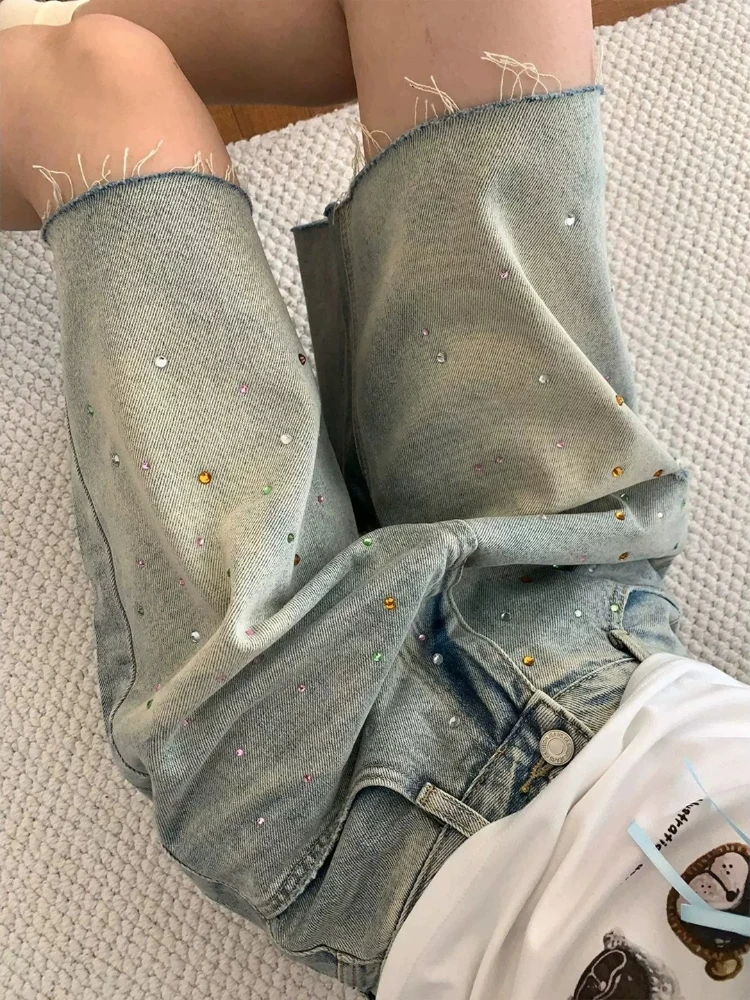 Denim Shorts Vintage Colorful Rhinestone For Women Summer New Designer Loose Wide Leg Extremely So One Slimming Capri Pants
Denim Shorts Vintage Colorful Rhinestone For Women Summer New Designer Loose Wide Leg Extremely So One Slimming Capri Pants