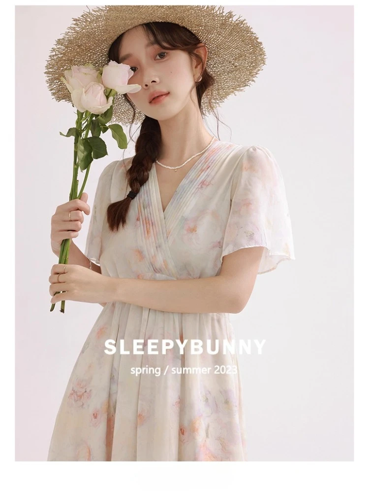 Soft Pink Floral Chiffon Maxi Dress Women Summer V-Neck Pleated Waist Dress Elegant High Waist Short Sleeve Vacation Long Dress
Soft Pink Floral Chiffon Maxi Dress Women Summer V-Neck Pleated Waist Dress Elegant High Waist Short Sleeve Vacation Long Dress