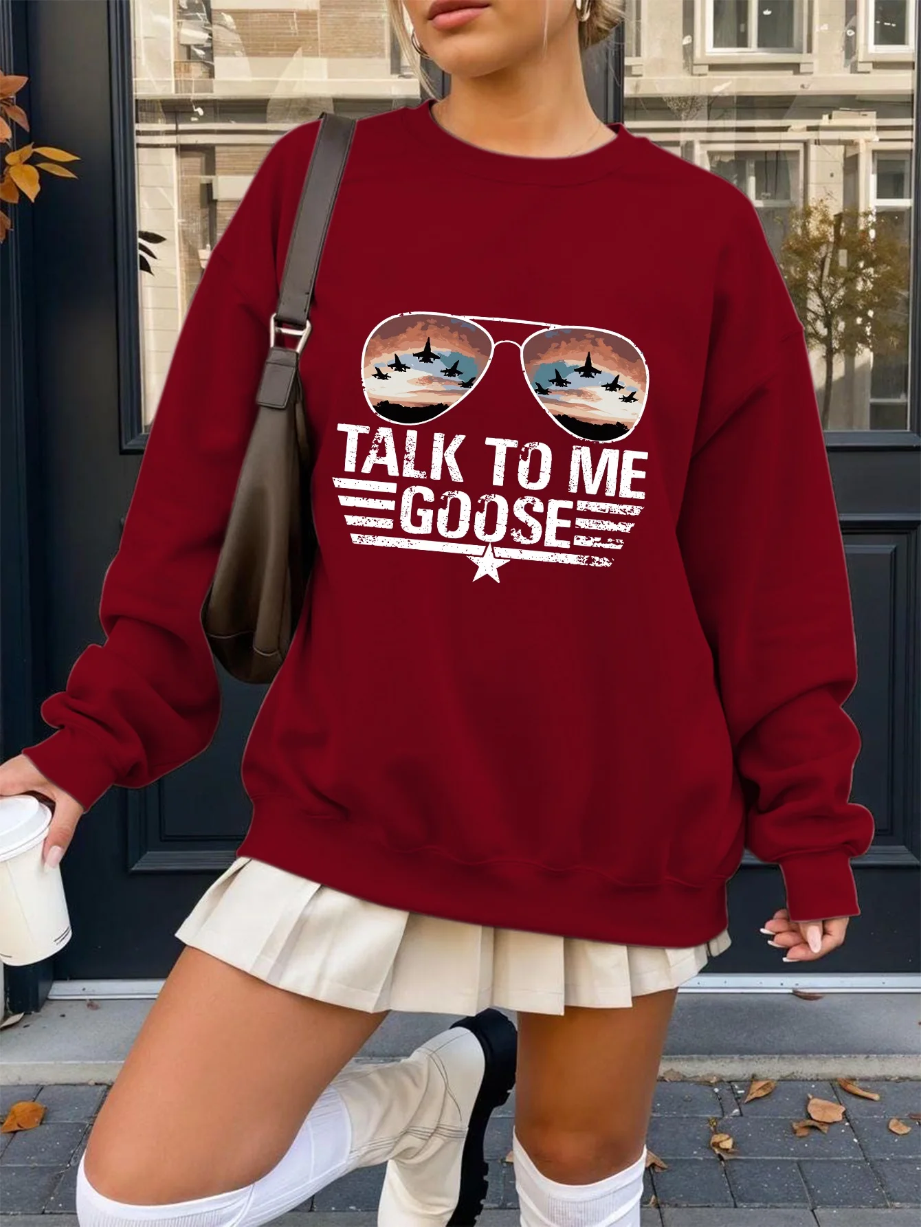 Женский повседневный пуловер, толстовка с круглым вырезом TALK TO ME GOOSE, солнцезащитные очки-пилоты, футболка, женская блузка в стиле ретро
Женский повседневный пуловер, толстовка с круглым вырезом TALK TO ME GOOSE, солнцезащитные очки-пилоты, футболка, женская блузка в стиле ретро