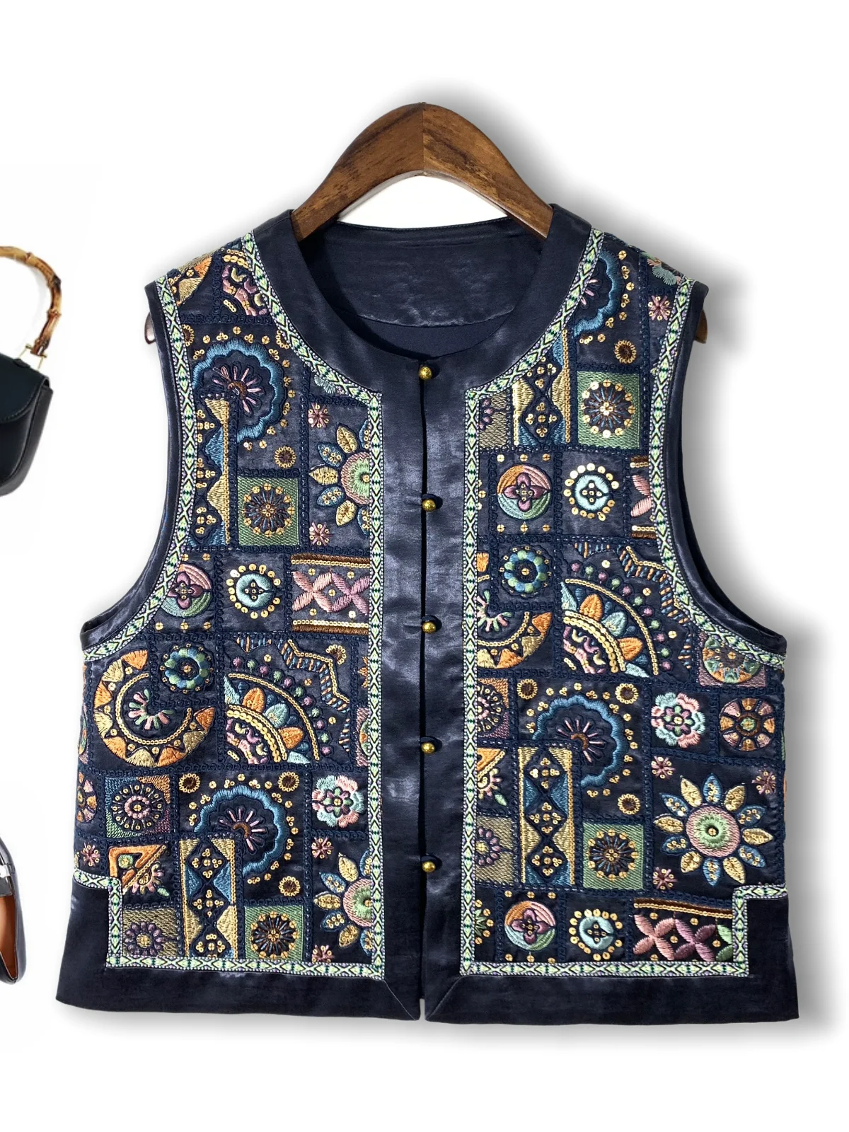 Ele китайский круглый вышитый ацетатный жилет Ne Svel, женский роскошный лоскутный топ на осень, Новое поступление
Ele китайский круглый вышитый ацетатный жилет Ne Svel, женский роскошный лоскутный топ на осень, Новое поступление