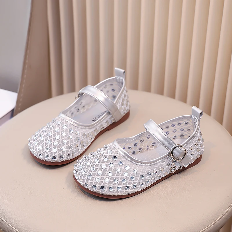 Summer Quick-Dry Mesh Kids Sandals for Girls Witn Sparkly Sequins Non-Slip Sole Cuts-outs Toddler Flats Beach Shoes Daily Wear
Summer Quick-Dry Mesh Kids Sandals for Girls Witn Sparkly Sequins Non-Slip Sole Cuts-outs Toddler Flats Beach Shoes Daily Wear