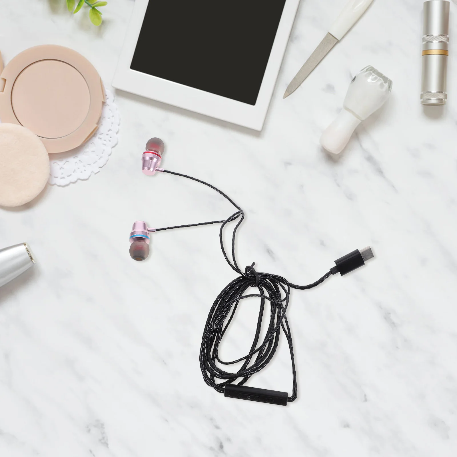 In-Ear Earphones Type C Hifi Stereo Super Bass Noise Isolating Lightweight Sweat Proof Mic For Type-C Smartphones Devices
In-Ear Earphones Type C Hifi Stereo Super Bass Noise Isolating Lightweight Sweat Proof Mic For Type-C Smartphones Devices