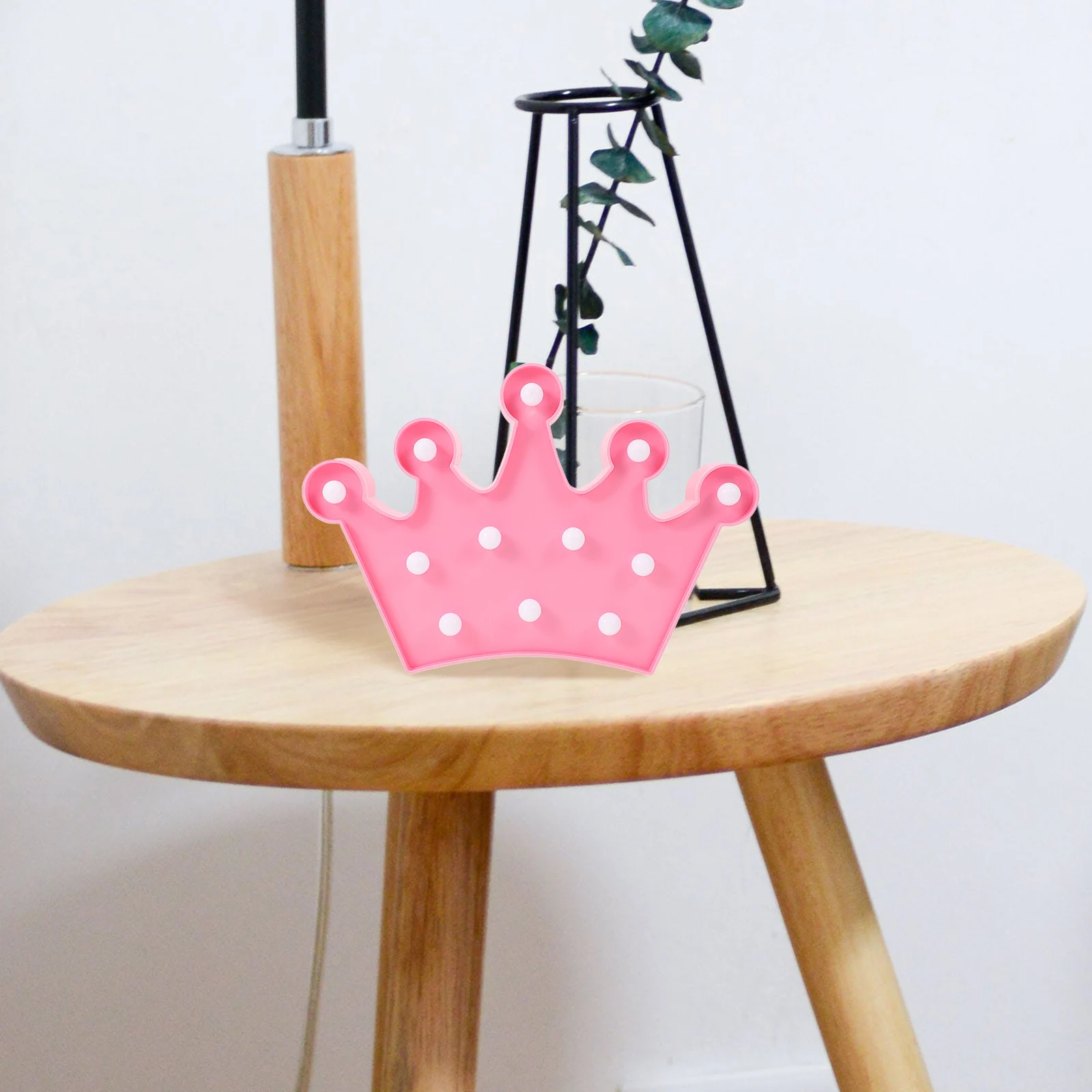 Crown Styled Night Lamp Small Desk Decoration Rechargeable LED Light Bedroom Party Festival Gift Mini Table Lamp
Crown Styled Night Lamp Small Desk Decoration Rechargeable LED Light Bedroom Party Festival Gift Mini Table Lamp