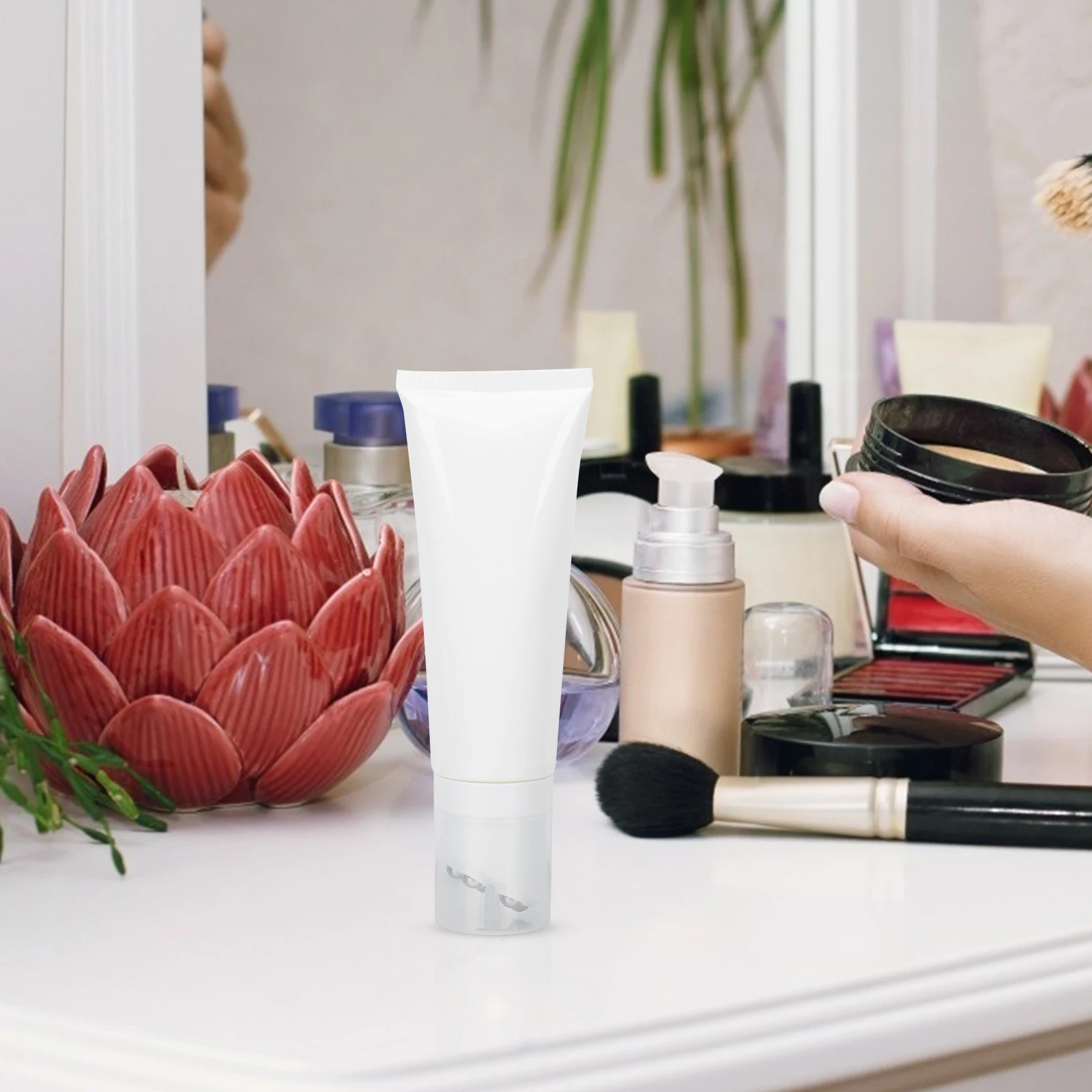 1Pcs Brightening Thick Roller Ball Bottle Leakproof Massage Body Lotion Storage Refillable Roller Bottle
1Pcs Brightening Thick Roller Ball Bottle Leakproof Massage Body Lotion Storage Refillable Roller Bottle