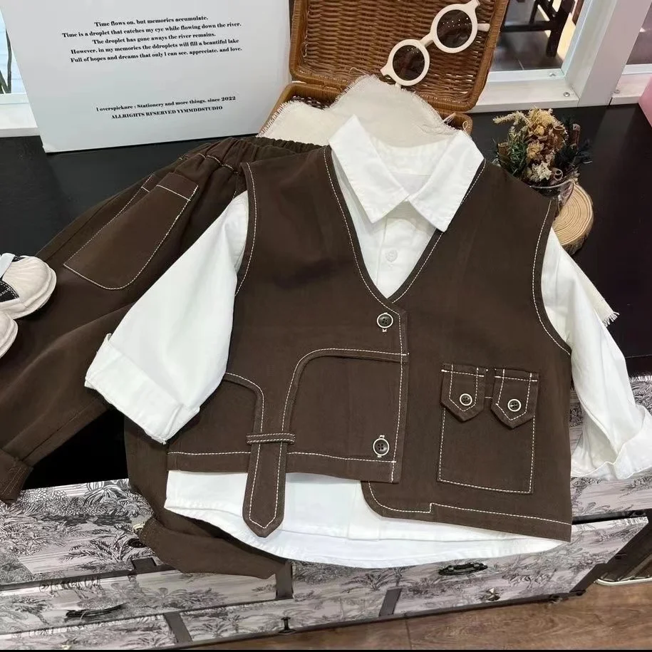 Boys' Casual Shirt Vest Set 2024 Spring and Autumn New style Trendy and Handsome Casual Pants for Children Kids Outfits
Boys' Casual Shirt Vest Set 2024 Spring and Autumn New style Trendy and Handsome Casual Pants for Children Kids Outfits