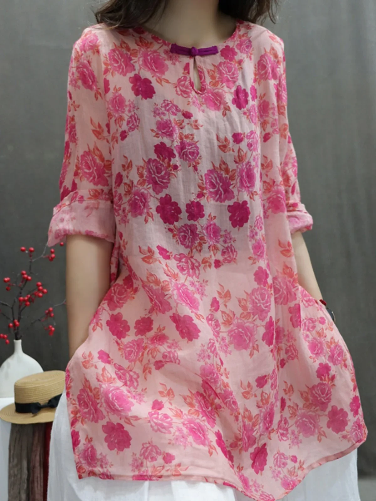 Свободный художественный ретро хлопковый льняной женский топ, широкий универсальный летний удобный повседневный универсальный рубашка со средними рукавами, топы A888
Свободный художественный ретро хлопковый льняной женский топ, широкий универсальный летний удобный повседневный универсальный рубашка со средними рукавами, топы A888