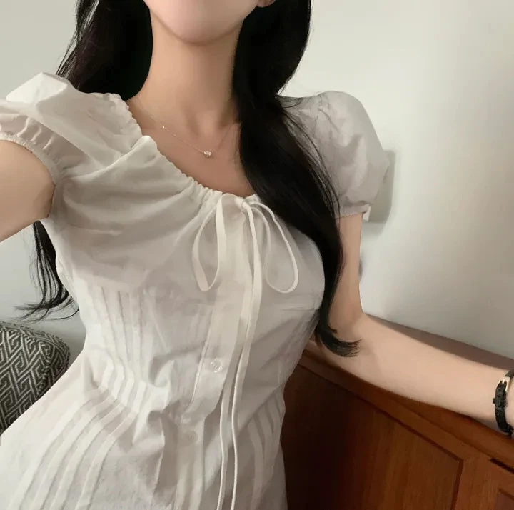 Lace Up Slim Fit Puff Sleeve Shirt For Women's Summer New Design Pleated Top women shirt camisas
Lace Up Slim Fit Puff Sleeve Shirt For Women's Summer New Design Pleated Top women shirt camisas