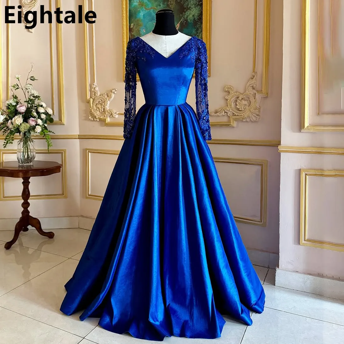 Eightale 2025 Royal Blue Satin Long Sleeve Evening Dress Sexy V Neck Prom Dress Women Dubai Formal Party Gowns Customized
Eightale 2025 Royal Blue Satin Long Sleeve Evening Dress Sexy V Neck Prom Dress Women Dubai Formal Party Gowns Customized