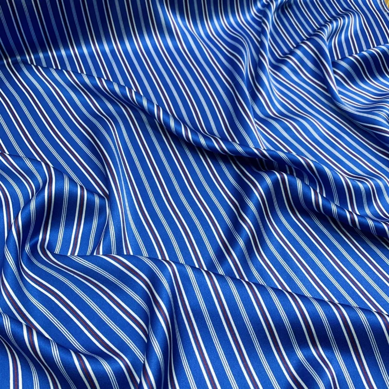 1 метр, 100% шелковый шелк 19 Momme Charmeuse, шелковая ткань с черными полосками и принтом, 114 см, ширина 44 дюйма, по дворам JX085
1 метр, 100% шелковый шелк 19 Momme Charmeuse, шелковая ткань с черными полосками и принтом, 114 см, ширина 44 дюйма, по дворам JX085