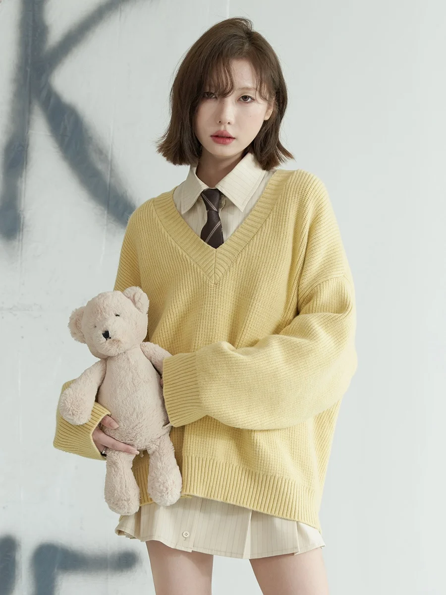 Laid-ba Sle Large V-ne Sweater Women's Loose Outerwear Top Autumn Winter New Arrival Comfortable Fit Faionable Knitwear
Laid-ba Sle Large V-ne Sweater Women's Loose Outerwear Top Autumn Winter New Arrival Comfortable Fit Faionable Knitwear