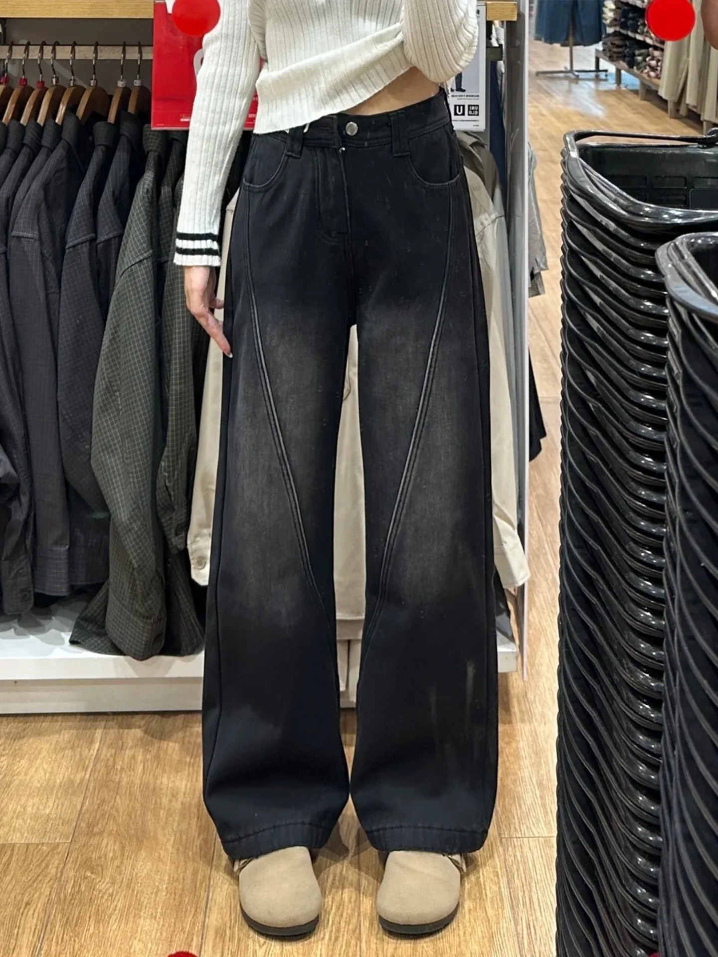 High Waist Straight Leg Jeans Women's plus Size Slimming Wide Leg Pants Casual Style Zipper Closure Classic Black Grey
High Waist Straight Leg Jeans Women's plus Size Slimming Wide Leg Pants Casual Style Zipper Closure Classic Black Grey