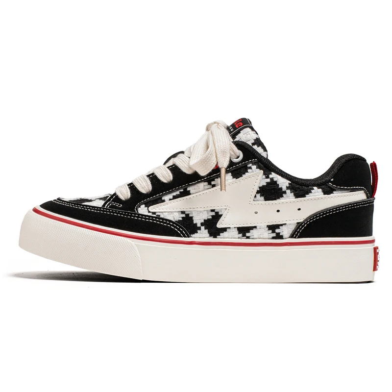 Lightweight and breathable low-top casual thick-soled sneakers,Men's versatile clothing
Lightweight and breathable low-top casual thick-soled sneakers,Men's versatile clothing