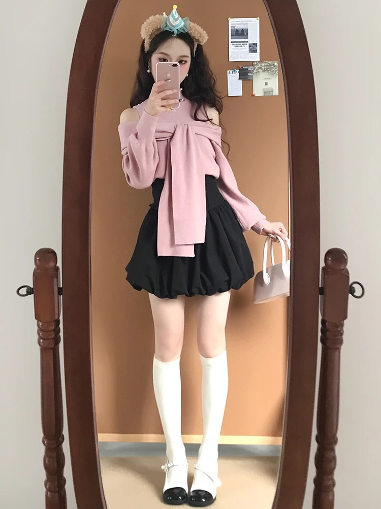 Women's Knot Tie-Ba oulder Knitted Top High Waist Slimming Flower Bud ort Skirt Two-Piece Set Autumn Faion
Women's Knot Tie-Ba oulder Knitted Top High Waist Slimming Flower Bud ort Skirt Two-Piece Set Autumn Faion