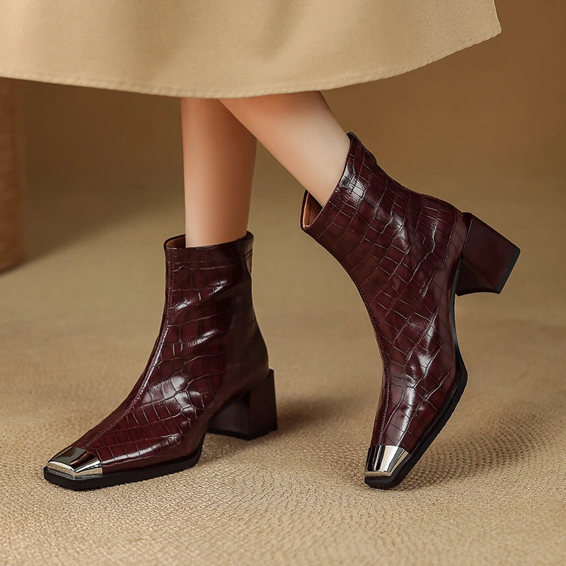 Premium Luxury Handmade Genuine Leather women's Ankle boots Metal square Tos Modern Booties Womens pumps Elegant Red High Heels
Premium Luxury Handmade Genuine Leather women's Ankle boots Metal square Tos Modern Booties Womens pumps Elegant Red High Heels