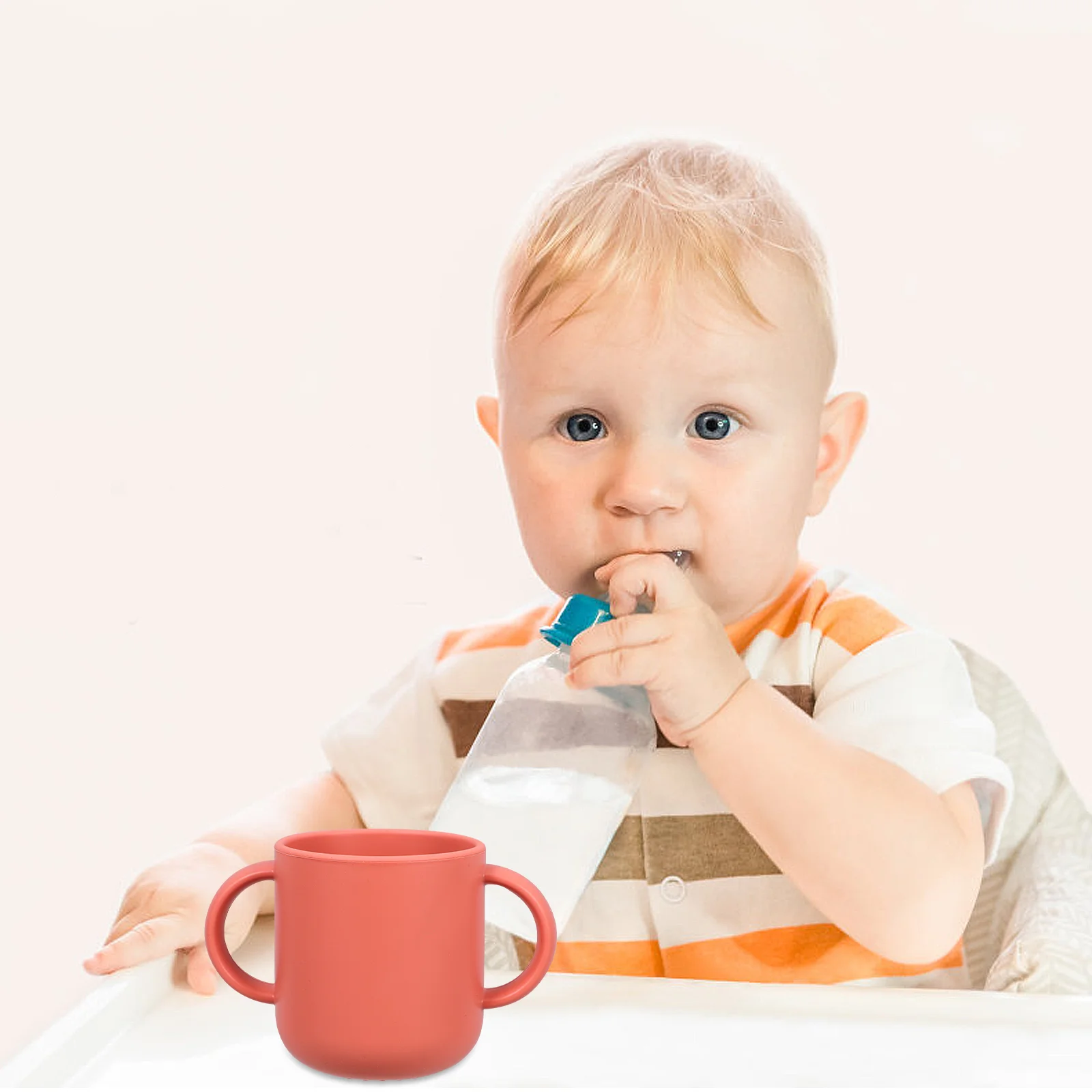 Silicone Training for Babies Toddler Water Drinking Cup Double Handle Spill Proof Infant Feeding Cup Easy
Silicone Training for Babies Toddler Water Drinking Cup Double Handle Spill Proof Infant Feeding Cup Easy