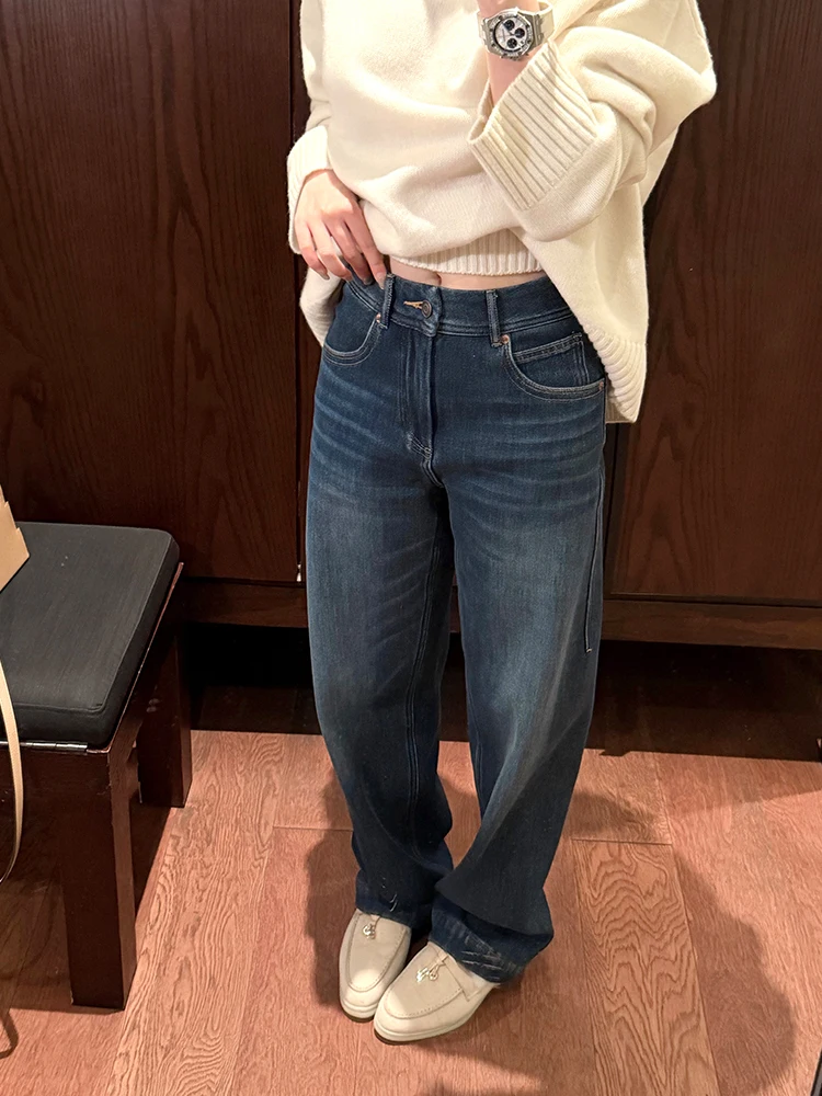 Женские джинсы Thiened Retro Blue прямого кроя, с 3D-кроем, из тканого бархата, полной длины, от J Brand
Женские джинсы Thiened Retro Blue прямого кроя, с 3D-кроем, из тканого бархата, полной длины, от J Brand