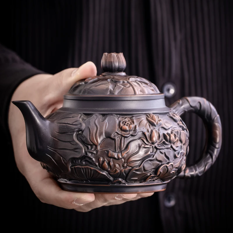Purple Pottery Teapot Hand Carving Ceramic Drink Pot Kettle Pot Kung Fu Tea Set Pure Teapot Teapot for Tea Puer Tea
Purple Pottery Teapot Hand Carving Ceramic Drink Pot Kettle Pot Kung Fu Tea Set Pure Teapot Teapot for Tea Puer Tea
