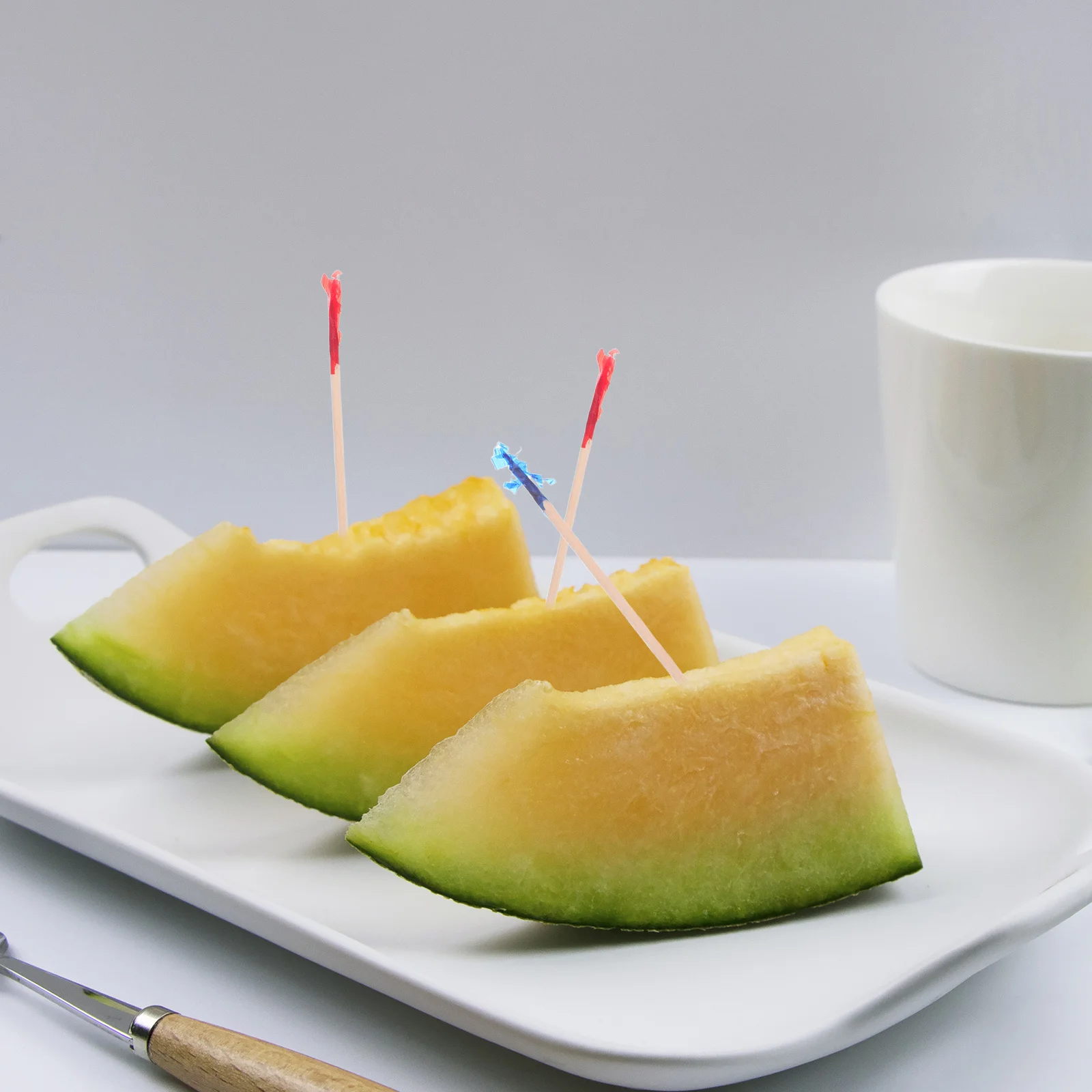 2400Pcs Wooden Frill Toothpicks Disposable Cocktail Picks Fruit Snacks Party Sandwich Appetizers Fruit Stick Snack Skewers
2400Pcs Wooden Frill Toothpicks Disposable Cocktail Picks Fruit Snacks Party Sandwich Appetizers Fruit Stick Snack Skewers