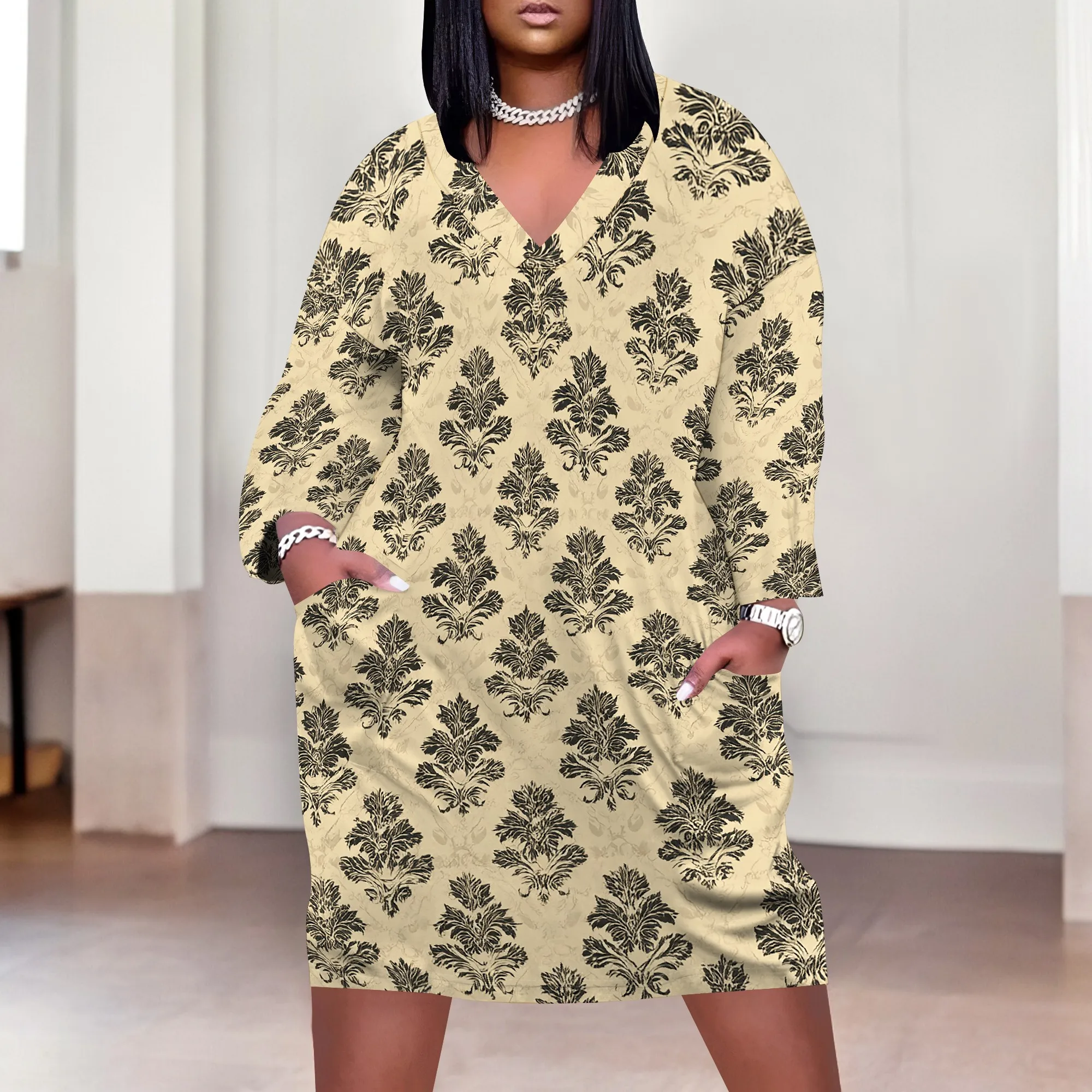 Plus Size Women's Beige and Black Floral Print Dress, XL-6XL, V-Neck Casual Chic Dress, 2025 New Arrival
Plus Size Women's Beige and Black Floral Print Dress, XL-6XL, V-Neck Casual Chic Dress, 2025 New Arrival