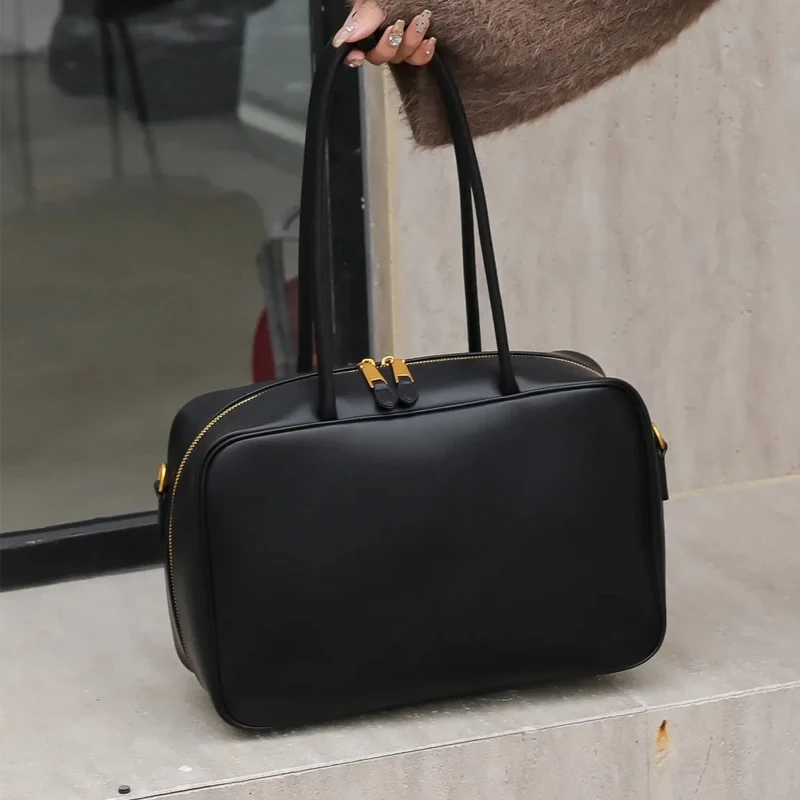 Genuine Leather Fashion Women Shoudler Black Bags Luxury Desiger Ladies Crossbody Cowhide Brown Large Bag Female Handbags Coffe
Genuine Leather Fashion Women Shoudler Black Bags Luxury Desiger Ladies Crossbody Cowhide Brown Large Bag Female Handbags Coffe