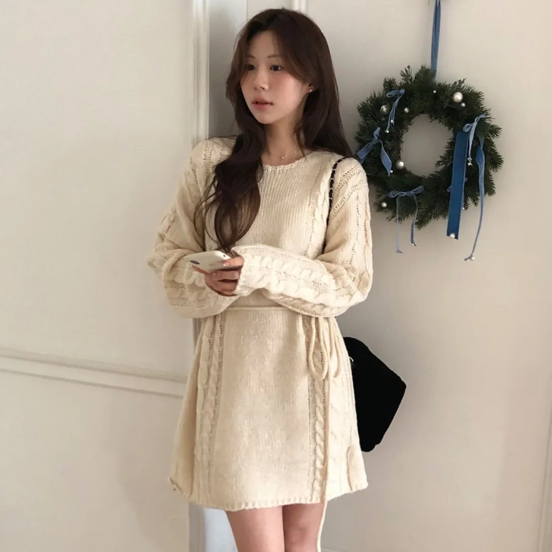 Chic Early Spring Long Sve Knitted Dr Women's round Ne Versatile Slimming Base Layer Dr Suitable for Various Occas...
Chic Early Spring Long Sve Knitted Dr Women's round Ne Versatile Slimming Base Layer Dr Suitable for Various Occas...