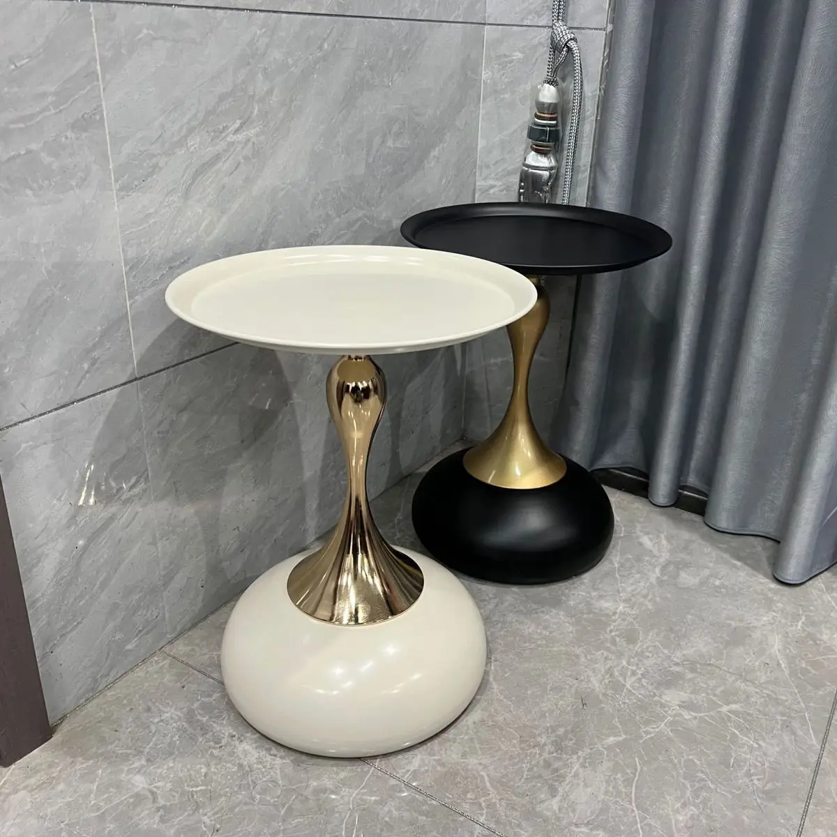 Metal Iron Side Table Small Round End Table Living Room Sofa Drink Coffee Table with Tray Home Furniture
Metal Iron Side Table Small Round End Table Living Room Sofa Drink Coffee Table with Tray Home Furniture