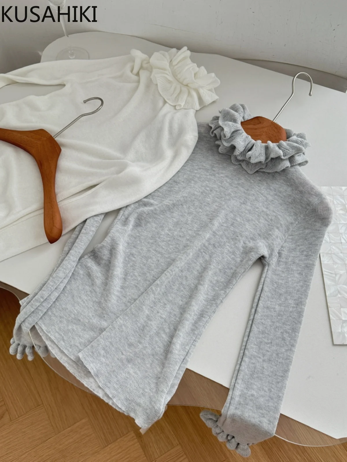 KUSAHIKI Half High Neck Knitted Sweater for Women Autumn Winter New Stylish Bottom Elastic Lotus Leaf Edge Knitwear Top
KUSAHIKI Half High Neck Knitted Sweater for Women Autumn Winter New Stylish Bottom Elastic Lotus Leaf Edge Knitwear Top