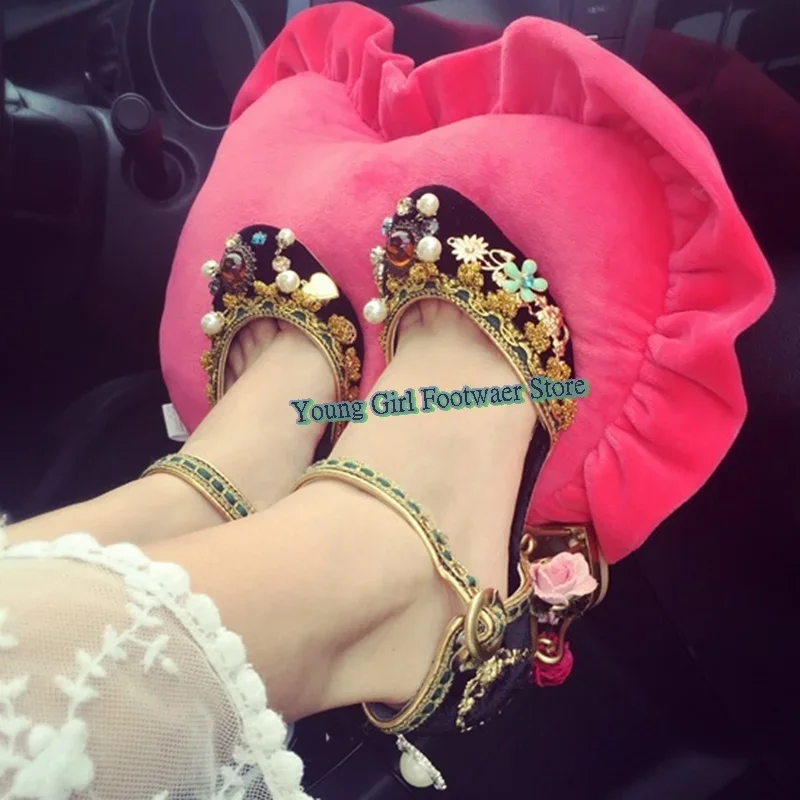 red satin flowers women's shoes Retro birdcage High heel applique embroidery catwalk shoes Beaded gemstone decoration Single sho
red satin flowers women's shoes Retro birdcage High heel applique embroidery catwalk shoes Beaded gemstone decoration Single sho