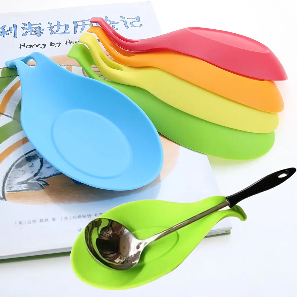 Silicone Spoon Holder Rest Pad Kitchen Utensils Spatula Eggbeater Heat Resistant Placemat Tray Insulation Mats Kitchen Tools
Silicone Spoon Holder Rest Pad Kitchen Utensils Spatula Eggbeater Heat Resistant Placemat Tray Insulation Mats Kitchen Tools