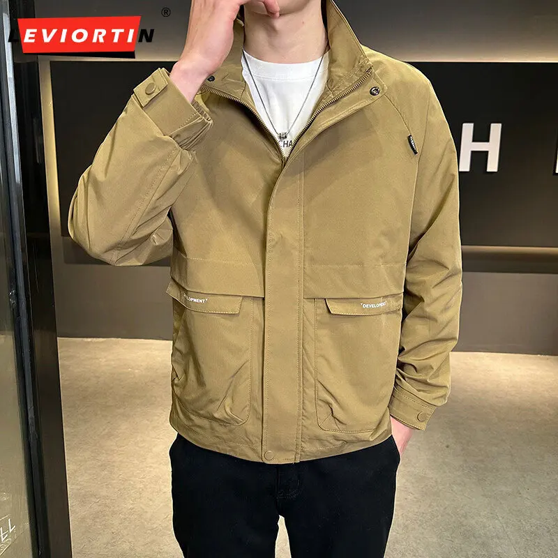 2025 весенне-осенняя мужская модная брендовая универсальная повседневная простая свободная однотонная дизайнерская куртка с воротником-стойкой
2025 весенне-осенняя мужская модная брендовая универсальная повседневная простая свободная однотонная дизайнерская куртка с воротником-стойкой