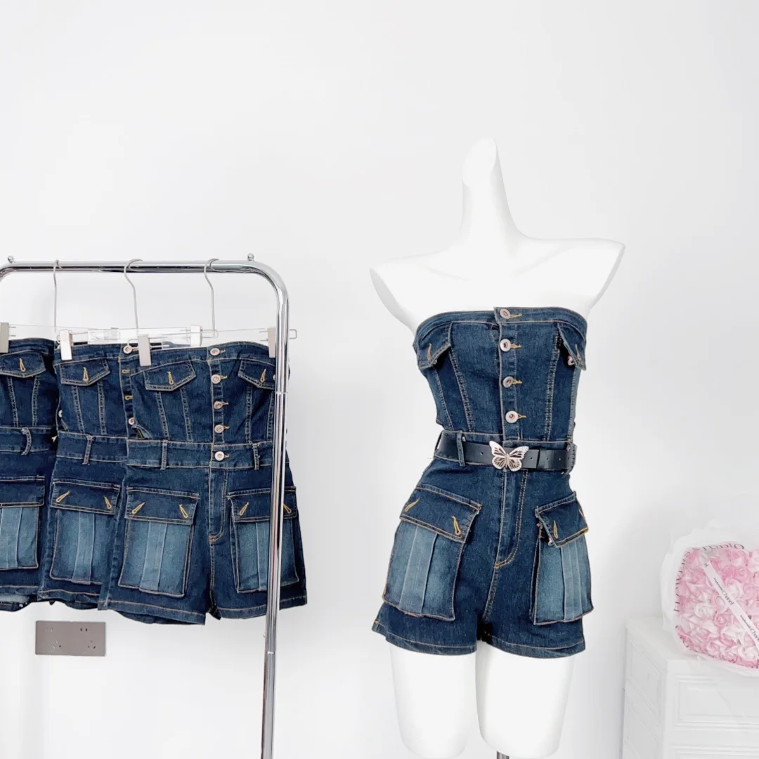 Gothiscyn Spicy Girl Denim Jumpsuit Shorts for Women's Summer Washed Single Breasted Hollow Waist Strapless Playsuits
Gothiscyn Spicy Girl Denim Jumpsuit Shorts for Women's Summer Washed Single Breasted Hollow Waist Strapless Playsuits
