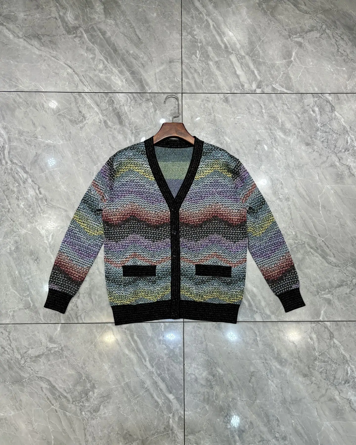 Zigzag Striped Women Retro Knitted Cardigan V-Neck Long Sleeve Single Breasted Vintage Female Knit Sweater
Zigzag Striped Women Retro Knitted Cardigan V-Neck Long Sleeve Single Breasted Vintage Female Knit Sweater