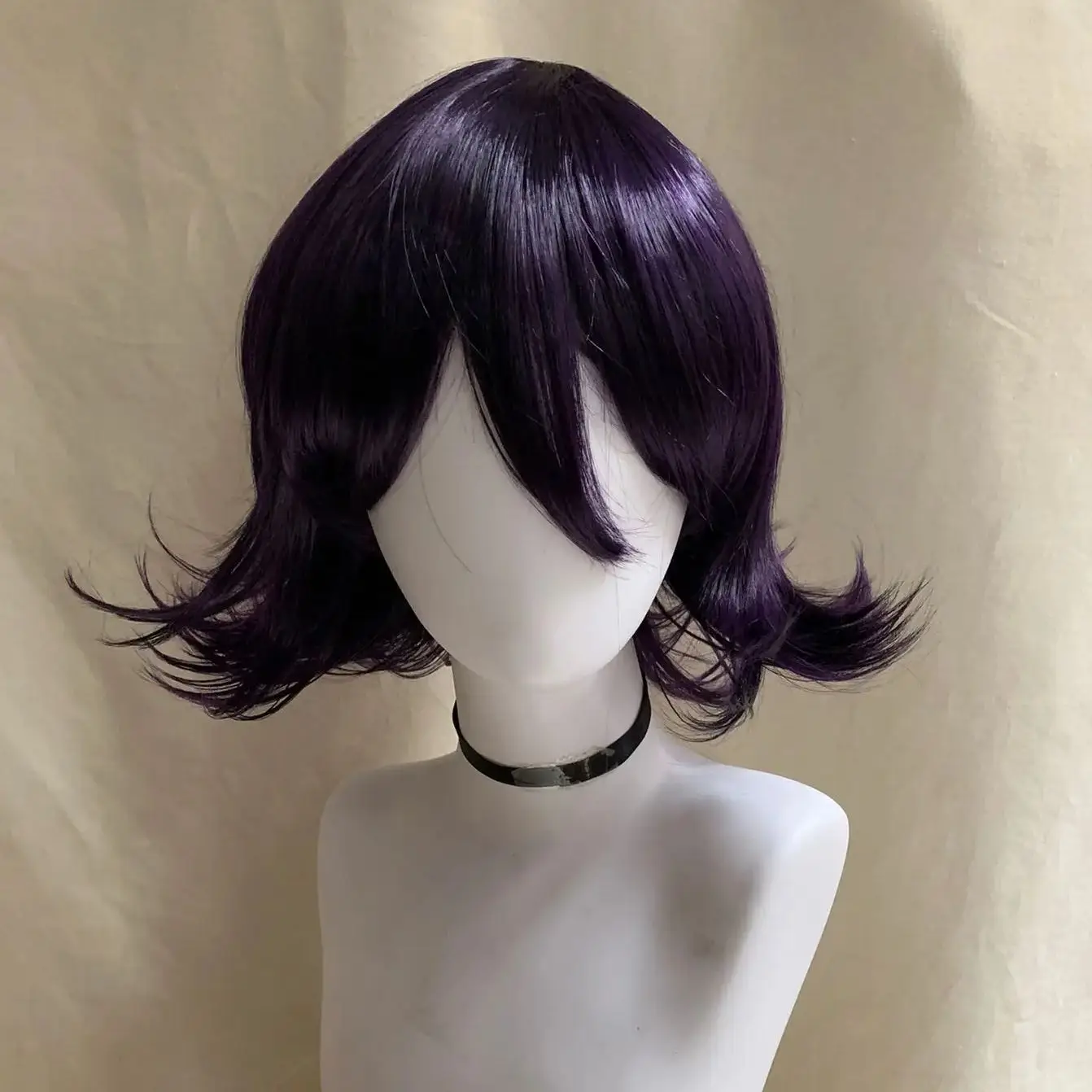 Short Black Purple Anime Cosplay Wigs Synthetic Hair With Bangs for Halloween Wigs Party Costume Anime
Short Black Purple Anime Cosplay Wigs Synthetic Hair With Bangs for Halloween Wigs Party Costume Anime
