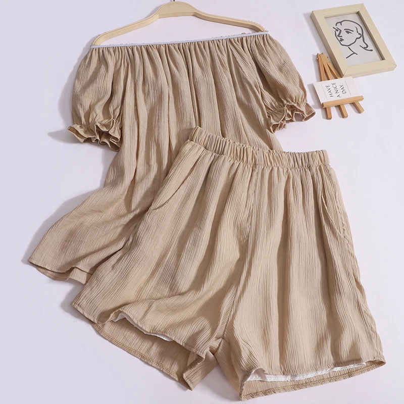 Two Sets Women's Boat Neck Blouse + Shorts Bubble Short-sleeved Off-the-shoulder Blouse Tops Solid Color Loose Shorts Shirt
Two Sets Women's Boat Neck Blouse + Shorts Bubble Short-sleeved Off-the-shoulder Blouse Tops Solid Color Loose Shorts Shirt