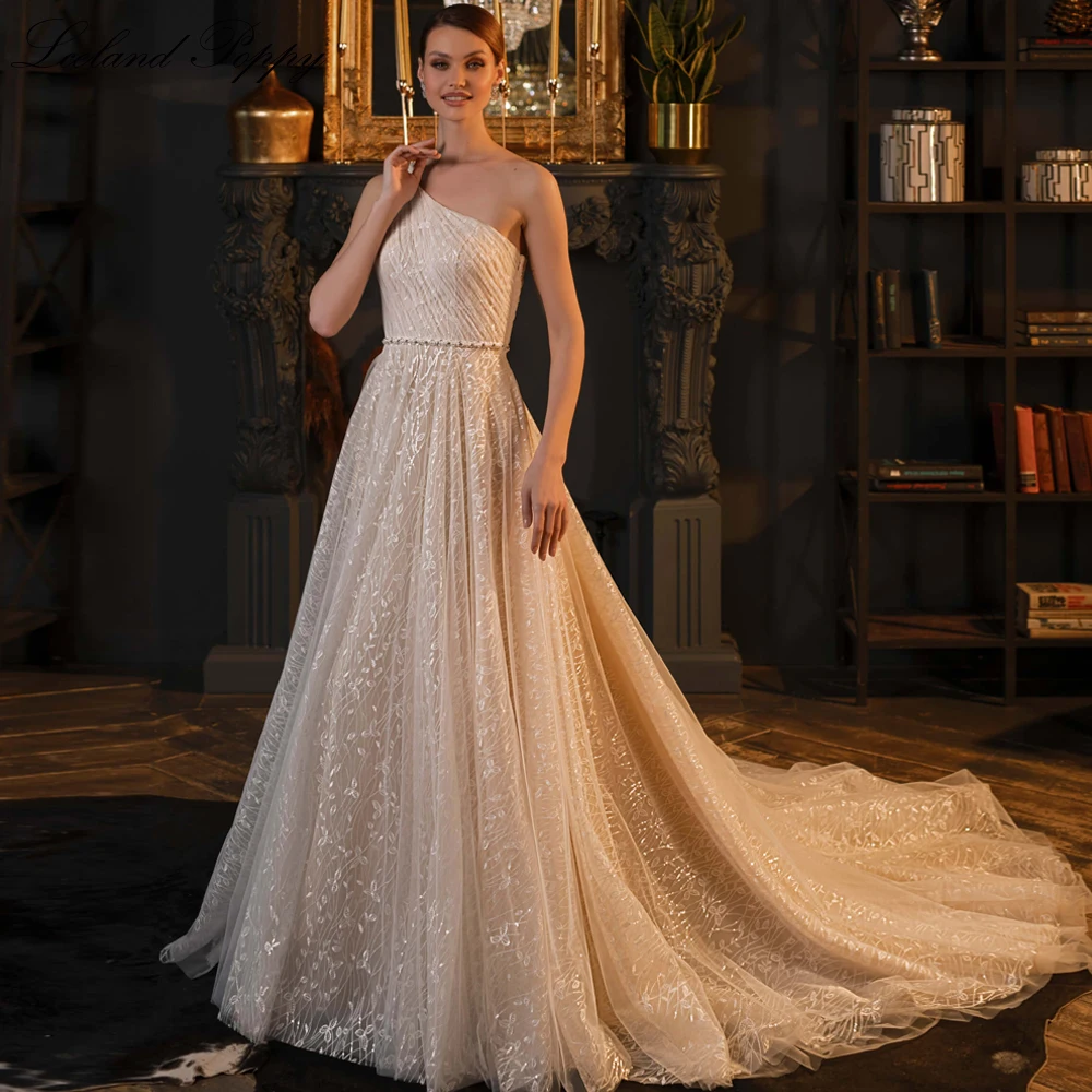 Lceland Poppy A Line One Shoulder Shiny Lace Wedding Dresses Beaded Waist Sleeveless Floor Length Bridal Gowns with Chapel Train
Lceland Poppy A Line One Shoulder Shiny Lace Wedding Dresses Beaded Waist Sleeveless Floor Length Bridal Gowns with Chapel Train