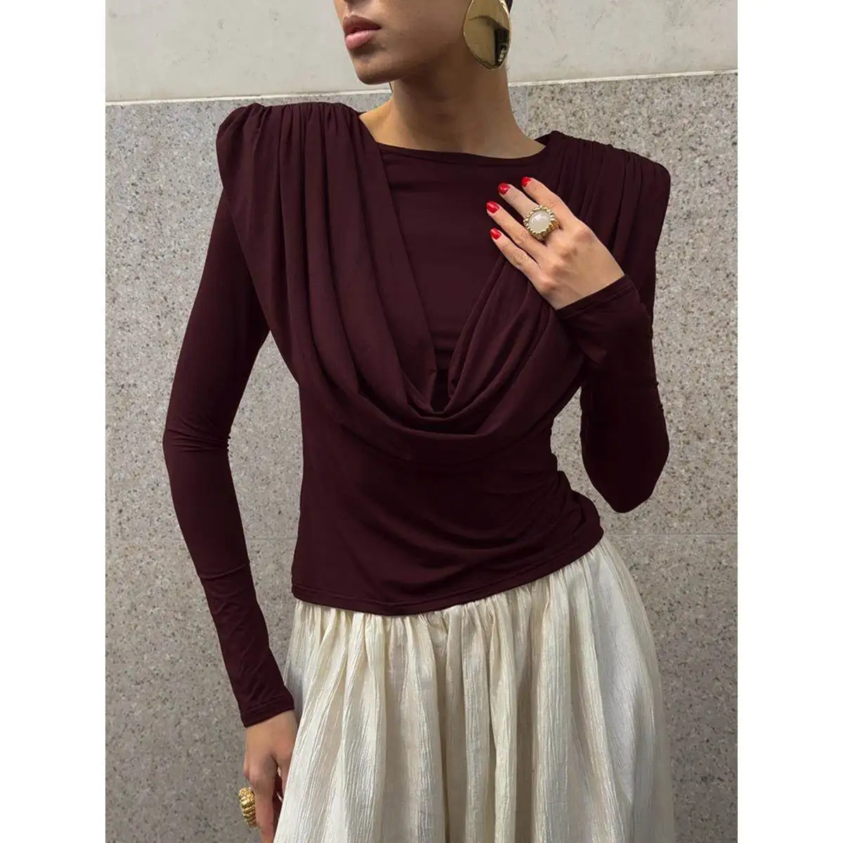 Women's Winter Knitted Slim Fit Base irt Long Sve round Ne Top for Faionable And Comfortable Sle
Women's Winter Knitted Slim Fit Base irt Long Sve round Ne Top for Faionable And Comfortable Sle