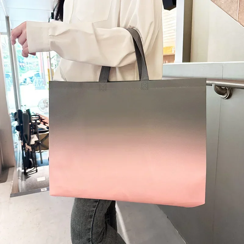 10pcs Non-woven Fabric Handbag Film Covering Waterproof Shopping Bags Strong Handle Package Bag Clothing Gift Pack Portable Bags
10pcs Non-woven Fabric Handbag Film Covering Waterproof Shopping Bags Strong Handle Package Bag Clothing Gift Pack Portable Bags