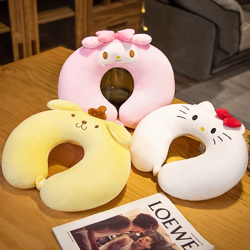 U-образная подушка Sanrio с героями мультфильмов, кукла, аниме Imp Kuromi Cinnamoroll, подушка для шеи, мелодия, пудинг, подушка для путешествий, уродливая рыбка, игрушка для девочек
U-образная подушка Sanrio с героями мультфильмов, кукла, аниме Imp Kuromi Cinnamoroll, подушка для шеи, мелодия, пудинг, подушка для путешествий, уродливая рыбка, игрушка для девочек