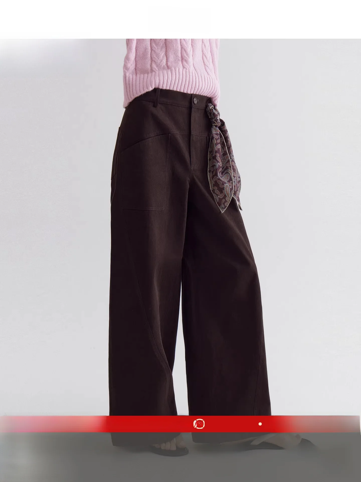 Женские повседневные брюки Fano из 100% хлопка, кофейного цвета, широкие, прямого кроя, весенняя новинка, простой дизайн, для офиса, с высокой талией
Женские повседневные брюки Fano из 100% хлопка, кофейного цвета, широкие, прямого кроя, весенняя новинка, простой дизайн, для офиса, с высокой талией