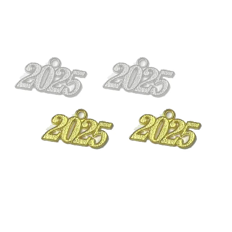 50pcs/lot Sublimation Blank 2025 Pendant For Graduation Cap Decoration
50pcs/lot Sublimation Blank 2025 Pendant For Graduation Cap Decoration