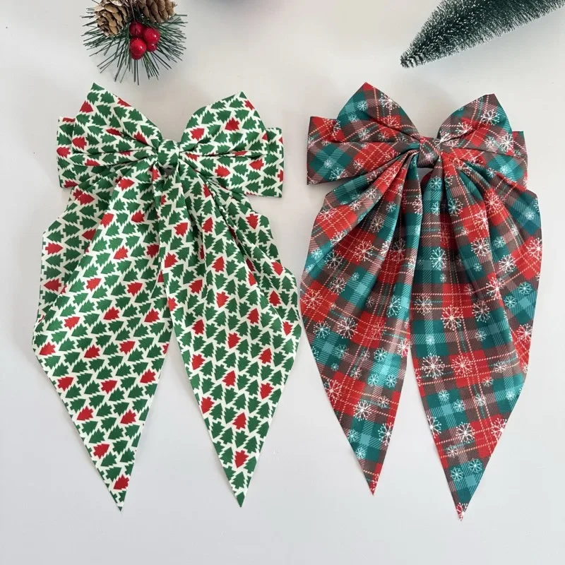 New Fashion Christmas Hair Clip Santa Claus Snowflake Pattern for Women Girls Festive Atmosphere Sweet Bow Hairpins Accessory
New Fashion Christmas Hair Clip Santa Claus Snowflake Pattern for Women Girls Festive Atmosphere Sweet Bow Hairpins Accessory