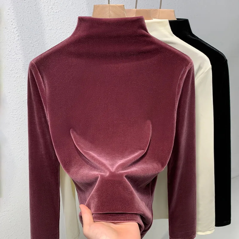 Women's velvet half-high collar top2024New autumn and winter high-end long-sleeve base shirt in black, elegant and stylish
Women's velvet half-high collar top2024New autumn and winter high-end long-sleeve base shirt in black, elegant and stylish