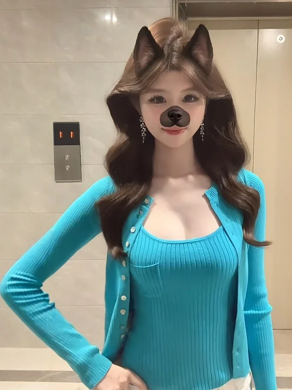 Sli Unique Knitted Cardigan And Strap Top Two-Piece Set French Sle Slim Fit Long Sve round Ne ort Length Pure Color
Sli Unique Knitted Cardigan And Strap Top Two-Piece Set French Sle Slim Fit Long Sve round Ne ort Length Pure Color