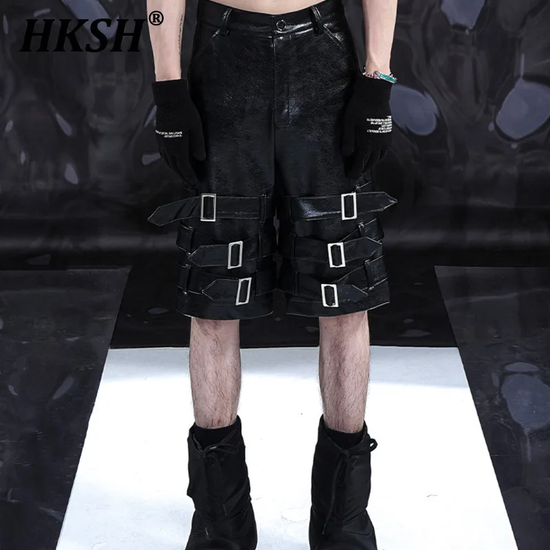 HKSH Spring Summer Men Tide Y2K Youth Fashion Streetwear Chic Leather Shorts Buckle Original Design Casual Half Length Pants Ins
HKSH Spring Summer Men Tide Y2K Youth Fashion Streetwear Chic Leather Shorts Buckle Original Design Casual Half Length Pants Ins