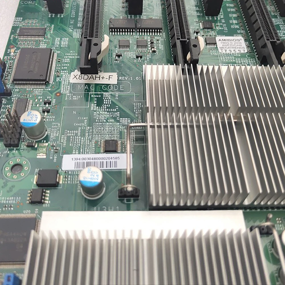 Материнская плата, двухпортовый контроллер Gigabit Ethernet, процессор Xeon серии 5600/5500 X8DAH+-F
Материнская плата, двухпортовый контроллер Gigabit Ethernet, процессор Xeon серии 5600/5500 X8DAH+-F